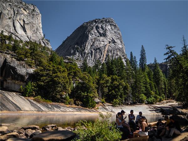 Sierra Nevada hiking vacation, California