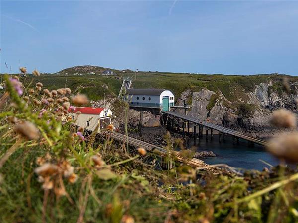 Highlights of Wales walking vacation