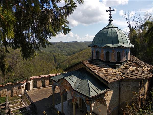 Hiking in the Balkan mountains
