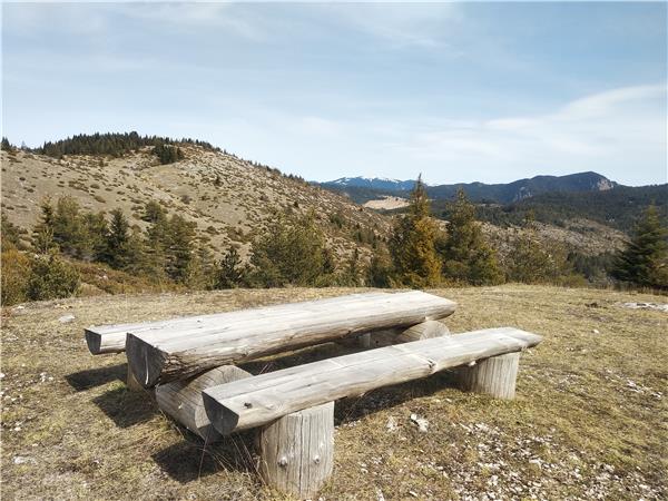 Hiking in the Rhodope Mountains, Short Break