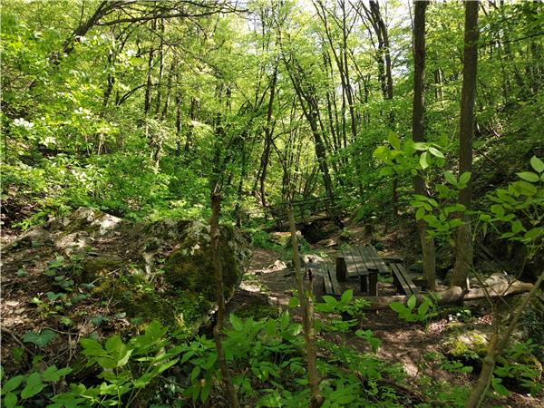 Balkan mountains hiking vacation, short break