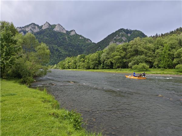 Poland�s High Tatras mountains hiking vacation