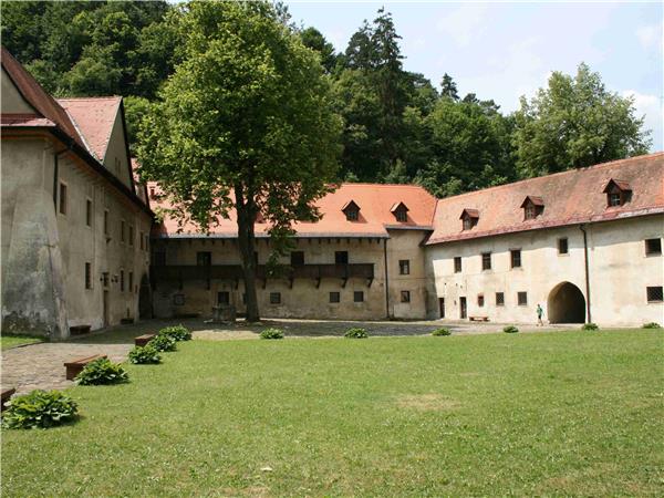 Poland cycling vacation VeloDunajec route