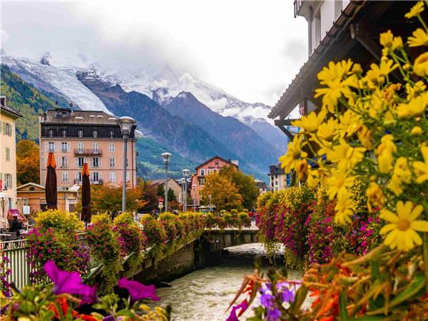 Tour du Mont Blanc, Chamonix and Courmayeur