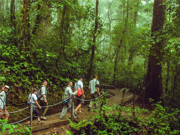 Costa Rica wildlife vacation with added comfort