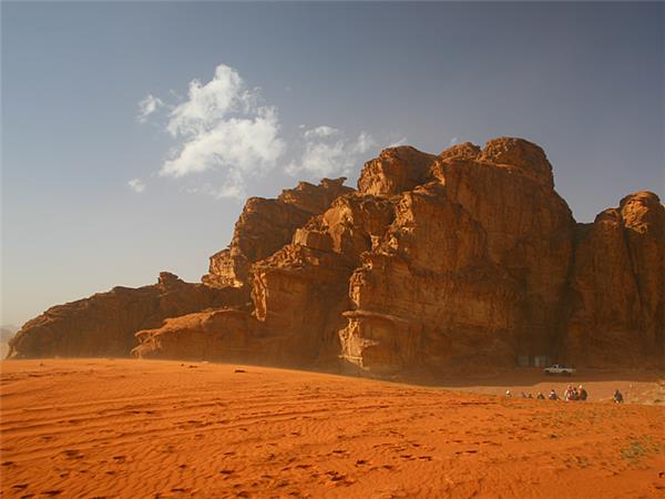 Petra and Wadi Rum trekking vacation