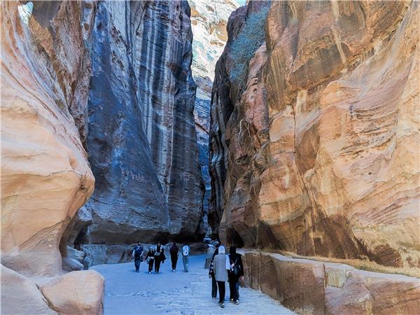 Petra and Wadi Rum trekking vacation
