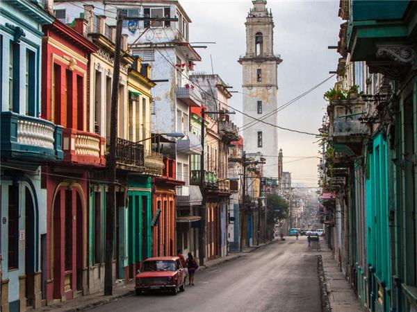 Small group tours to Cuba