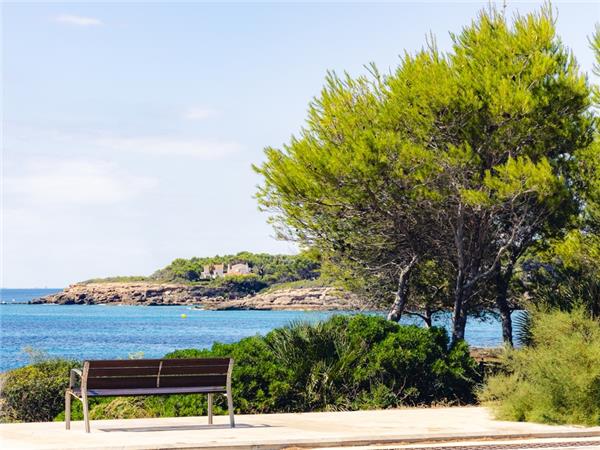 Cycling in Catalonia vacation
