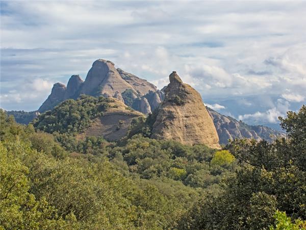 Centre based walking in Catalonia vacation
