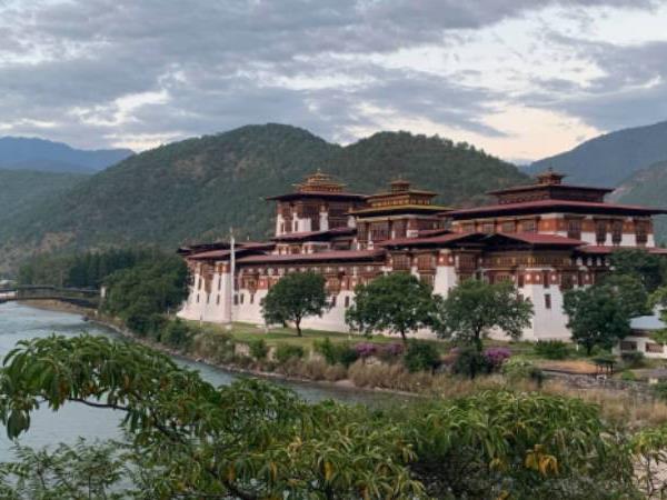 Trekking vacation in Bhutan