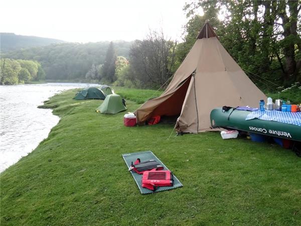 River Spey canoeing vacation in Scotland