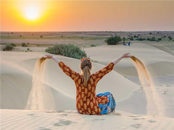 India Women's expedition, small group