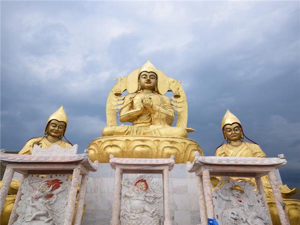 Mongolia small group vacations