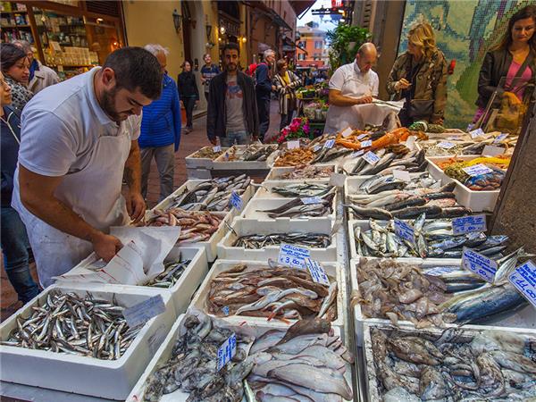 Italy small group vacation, a food adventure