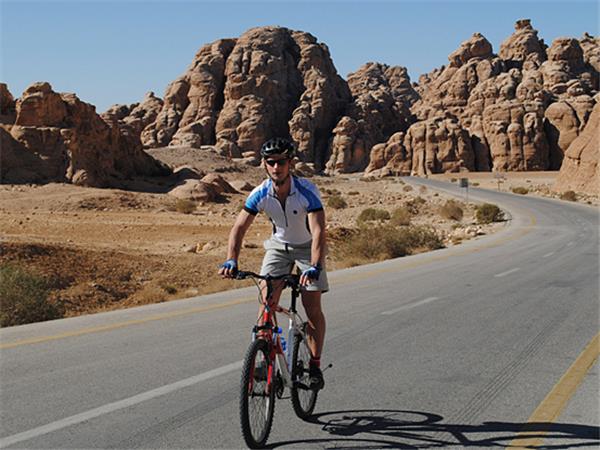 Petra and Wadi Rum by bike, Jordan