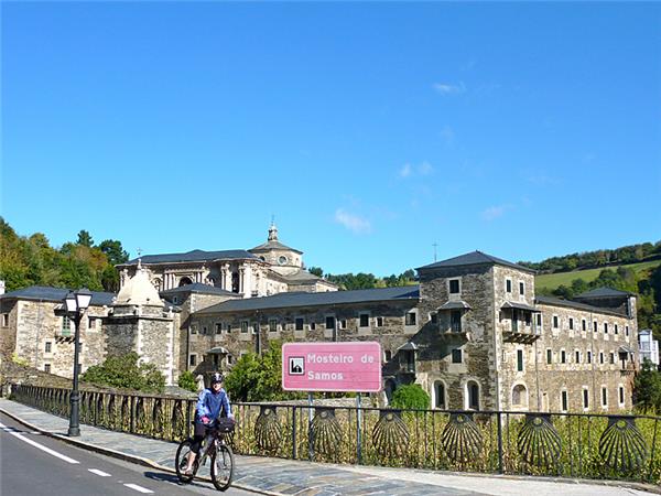 Camino de Santiago cycling vacation