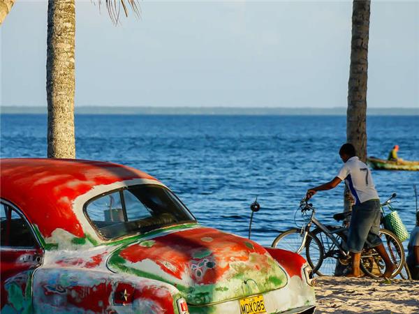 vacations to Cuba