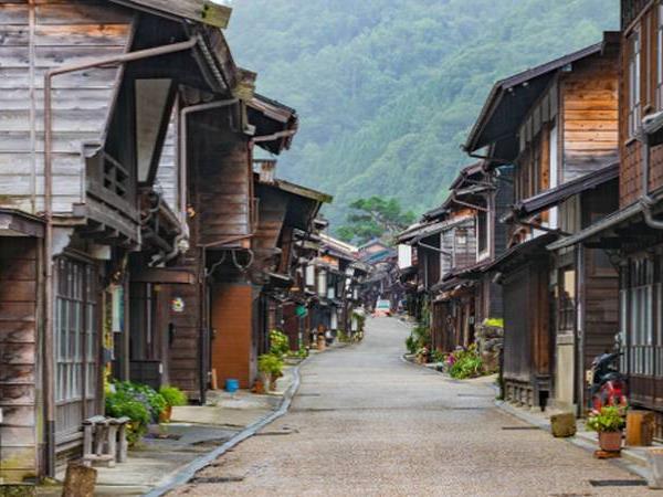 Hiking tours to Japan
