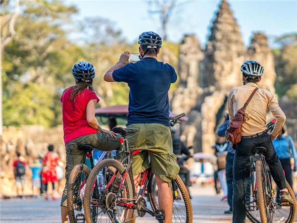 Vietnam to Cambodia bike tour