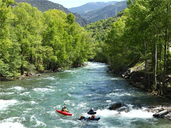 Pyrenees family vacation, Spain