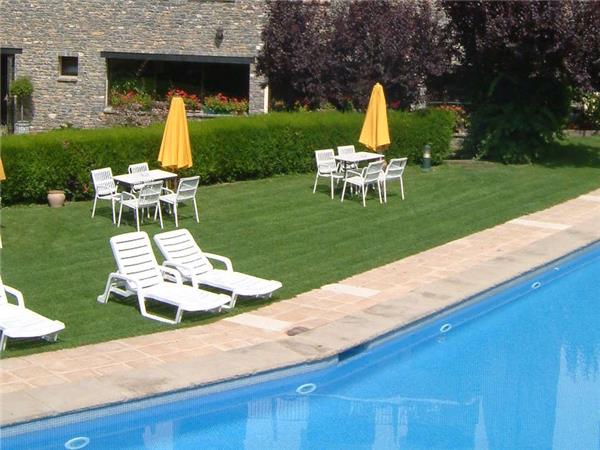 Pyrenees family vacation, Spain