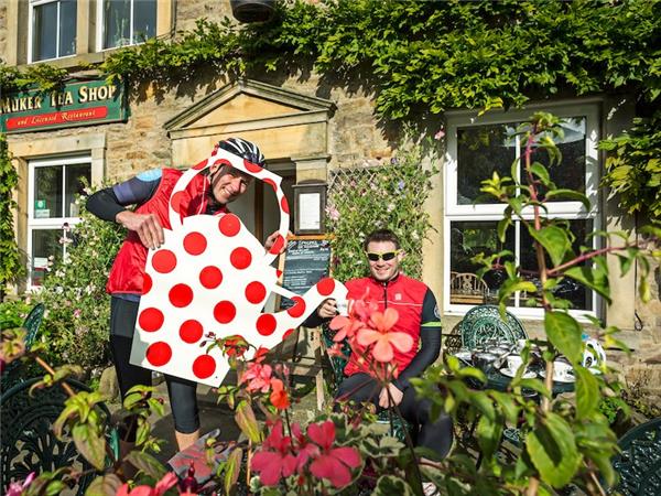 UK and Ireland biking tour