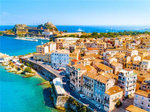 Walking vacation in Corfu, Greece