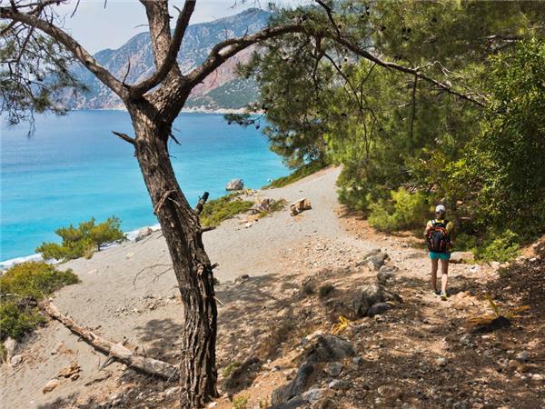 Walking vacation in Crete