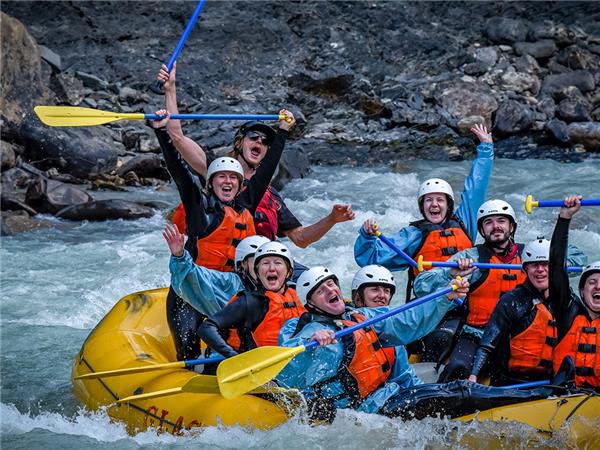 Canadian Rockies activity vacation Responsible Travel