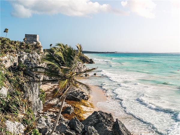 Highlights of the Yucatan Peninsula tour with added comfort