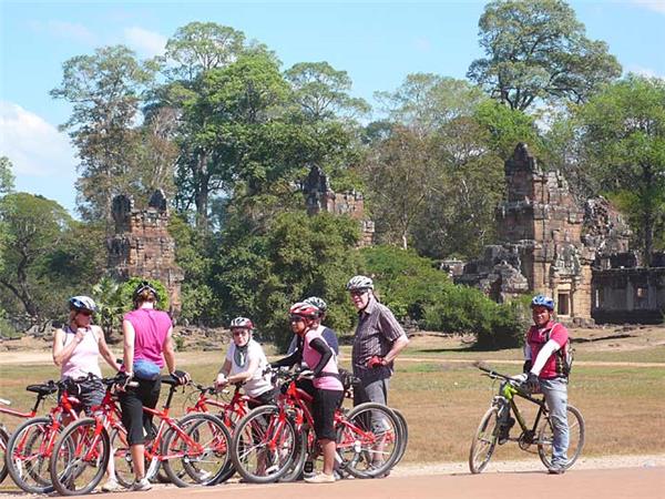 Cycling vacation to Indochina and Angkor Wat