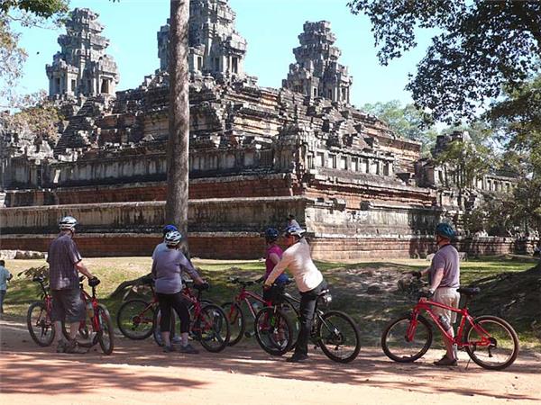 Cycling vacation to Indochina and Angkor Wat