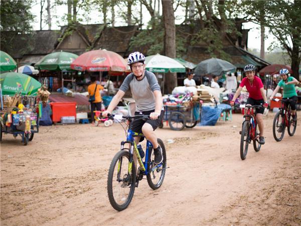 Cycling vacation to Indochina and Angkor Wat