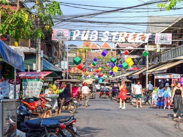 Cycling vacation to Indochina and Angkor Wat