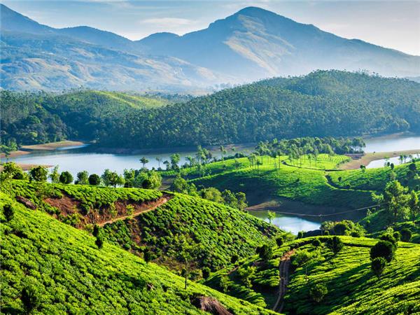 Tamil Nadu to Kerala cycling vacation, India