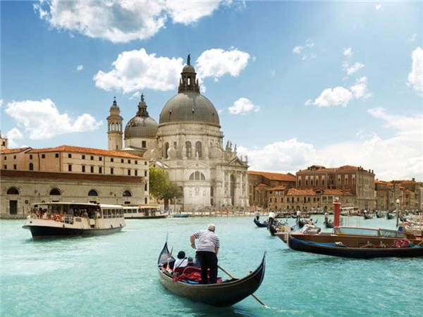 Cycling vacation in Italy, Dolomites, Lake Garda & Venice