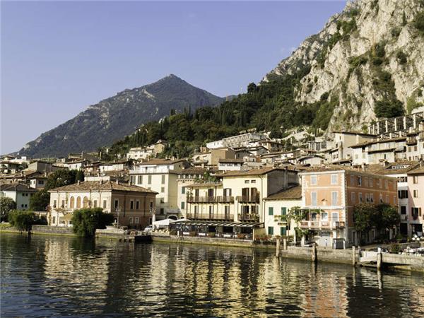 Cycling vacation in Italy, Dolomites, Lake Garda & Venice