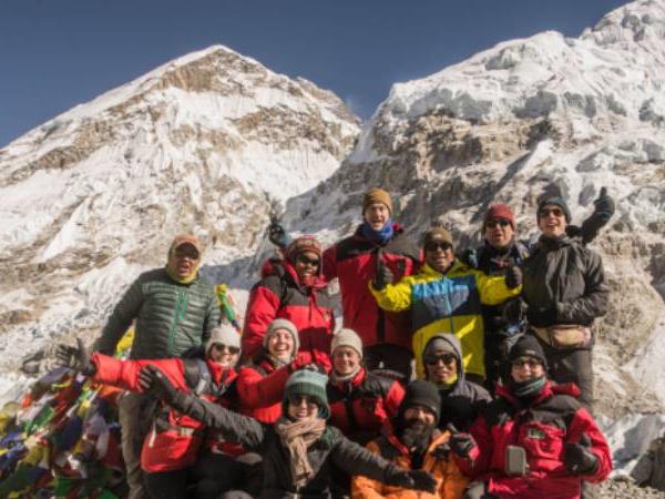 Everest base camp trek, small group