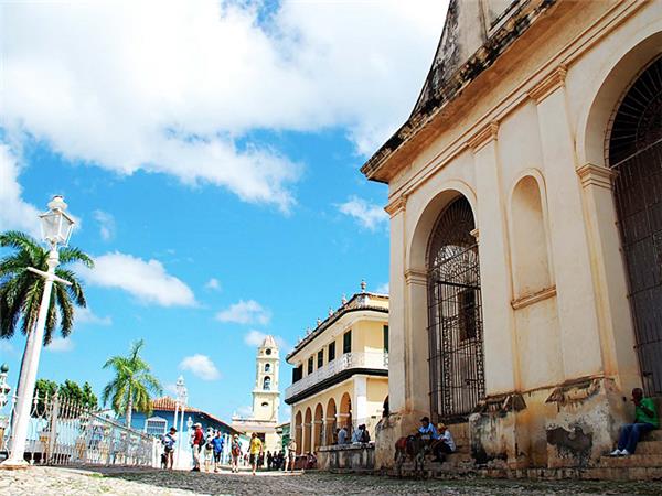 Cuba cycling tour