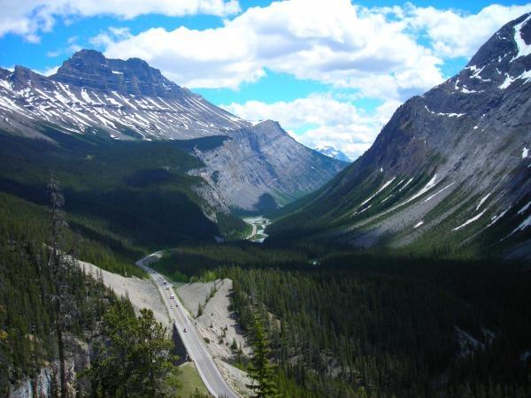 Canadian Rockies adventure vacation