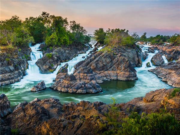Laos small group vacation