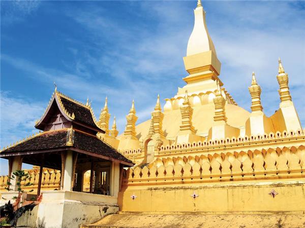Laos small group vacation