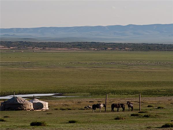 Mongolia cycling vacation