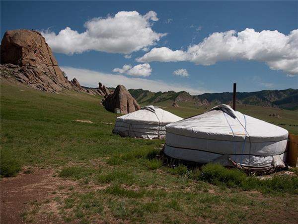 Mongolia cycling vacation