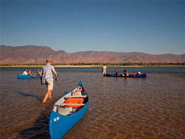 Small group safaris to Zambia