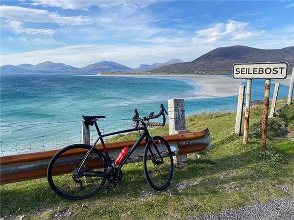 Road cycling vacation in Outer Hebrides