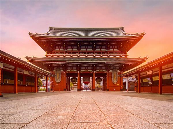 Japan in depth, footsteps of the Shogun