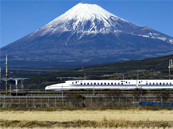 Japan in depth, footsteps of the Shogun
