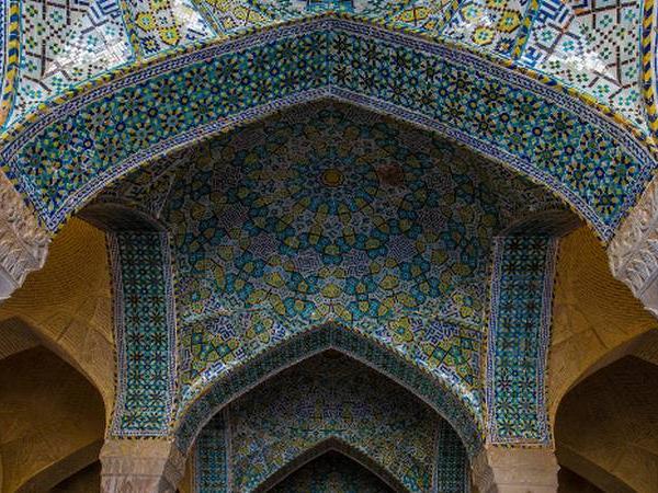 Iran vacations, small group tours
